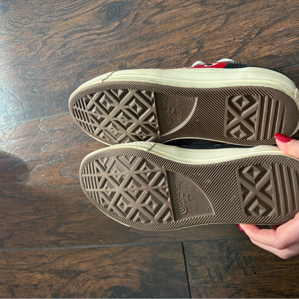 Comme des Garcons PLAY Black and Red Sneakers - Picture 4 of 6